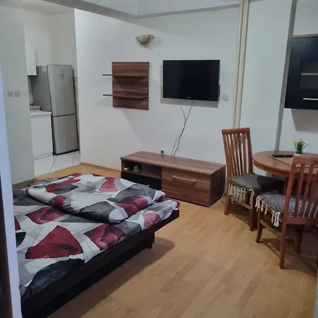 Apartment Lester
